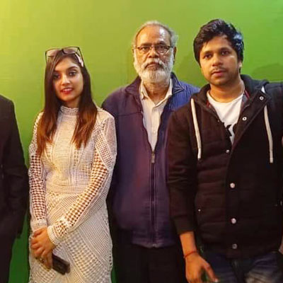 suren singh with ad film team
